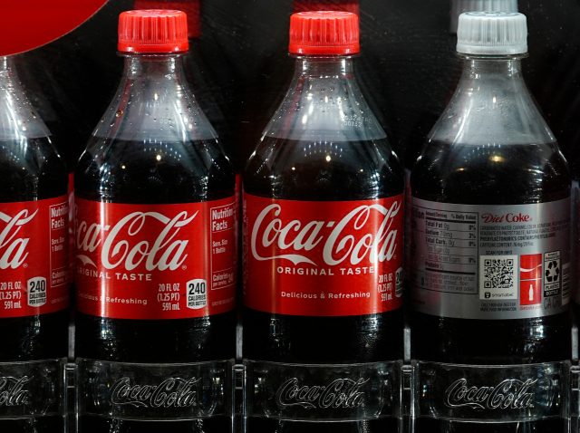 paljonko coca colassa on kofeiinia